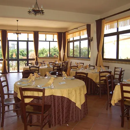 Vakantieboerderij Il Giardino Del Sole Agnone Bagni